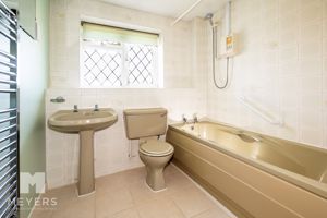 Photo 22- click for photo gallery